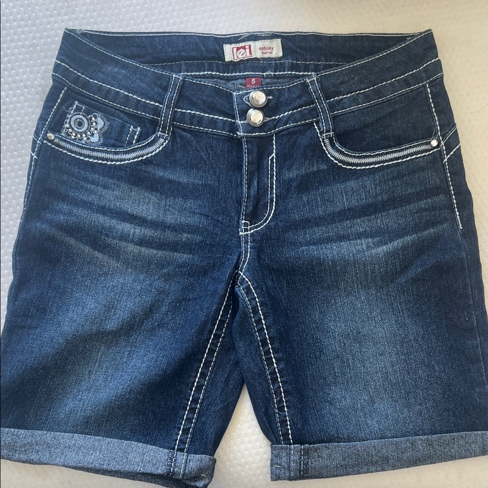 lei Ashley Lowrise Dark Blue Denim Rolled-Hem Jean Shorts